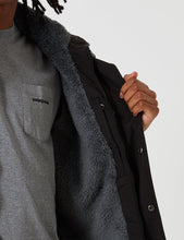 Load image into Gallery viewer, Patagonia Isthmus Parka - Black