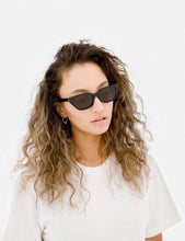 Load image into Gallery viewer, Super Cento Sunglasses - Black