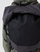 Load image into Gallery viewer, Patagonia Planing Roll Top 35L Backpack  - Ink Black
