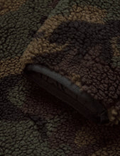 Load image into Gallery viewer, Carhartt-WIP Prentis Pullover - Camo Evergreen
