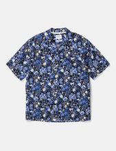 Load image into Gallery viewer, Norse Projects Carsten Liberty Print Shirt (Short Sleeve) - Dark Navy Blue
