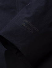 Load image into Gallery viewer, Norse Projects Rokkvi 5.0 Gore Tex Jacket - Dark Navy Blue
