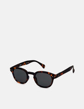 Load image into Gallery viewer, Izipizi Sun Shape #C Sunglasses - Tortoise
