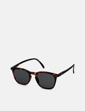 Load image into Gallery viewer, Izipizi Sun Shape #E Sunglasses - Tortoise
